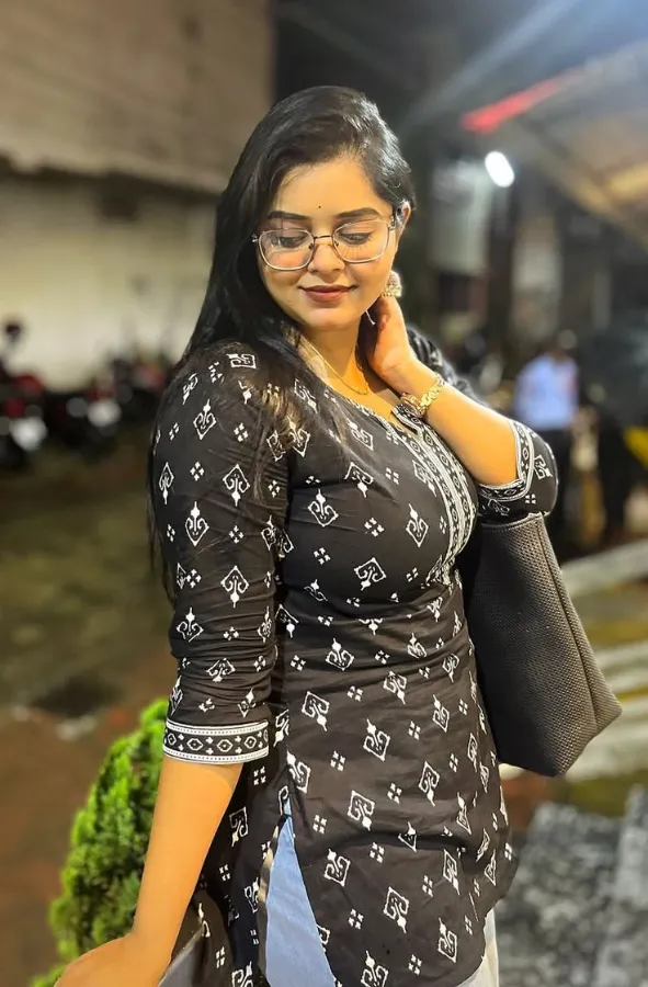 Luna - verified escort in Goa